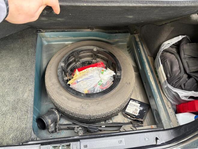 Mercedes E 230 1996, 353,000 km - 2.3 l - Bakı