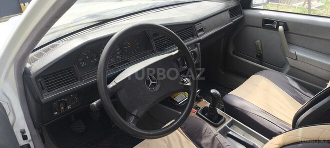 Mercedes E 180 1992, 581,150 km - 1.8 l - Bakı