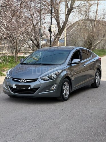 Hyundai Avante 2015, 175,000 km - 1.6 л - Bakı