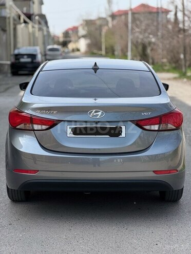 Hyundai Avante 2015, 175,000 km - 1.6 л - Bakı