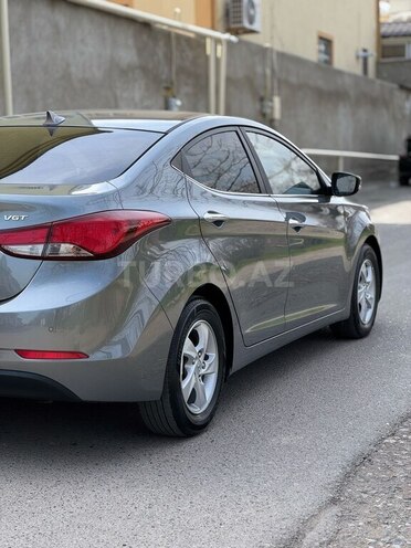 Hyundai Avante 2015, 175,000 km - 1.6 л - Bakı