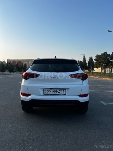 Hyundai Tucson 2015, 194,000 km - 1.7 l - Bakı