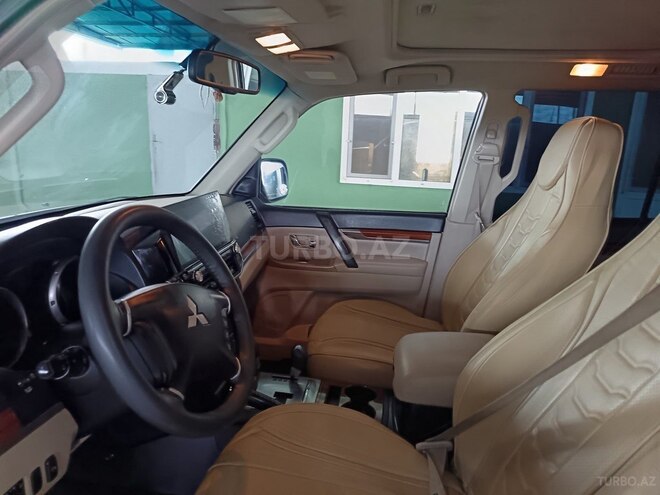 Mitsubishi Pajero 2007, 250,000 km - 3.0 l - İmişli