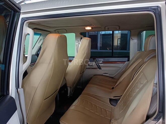 Mitsubishi Pajero 2007, 250,000 km - 3.0 l - İmişli