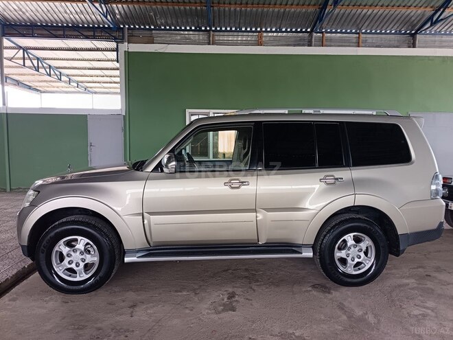 Mitsubishi Pajero 2007, 250,000 km - 3.0 l - İmişli