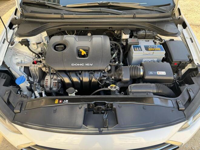Hyundai Elantra 2017, 80,999 km - 2.0 l - Bakı