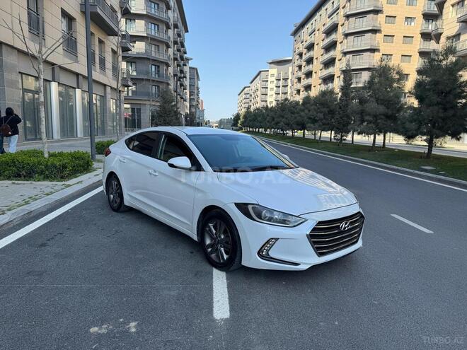 Hyundai Elantra 2017, 80,999 km - 2.0 l - Bakı