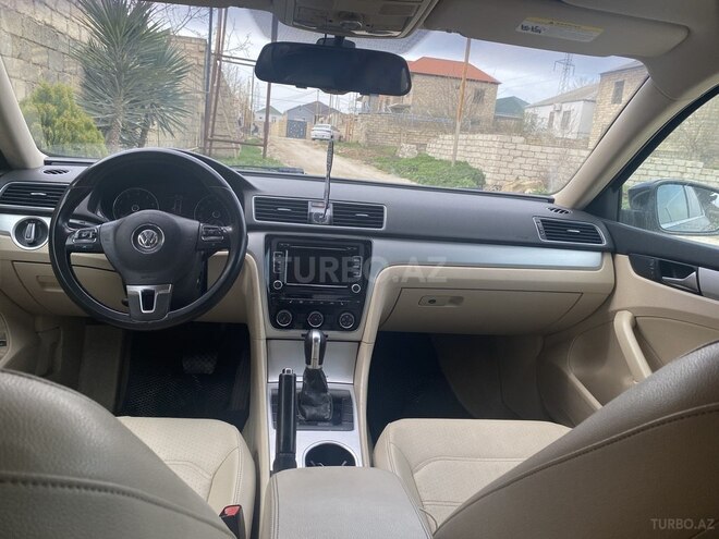 Volkswagen Passat (North America) 2013, 280,000 km - 2.5 l - Bakı