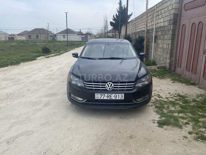 Volkswagen Passat (North America) 2013, 280,000 km - 2.5 l - Bakı