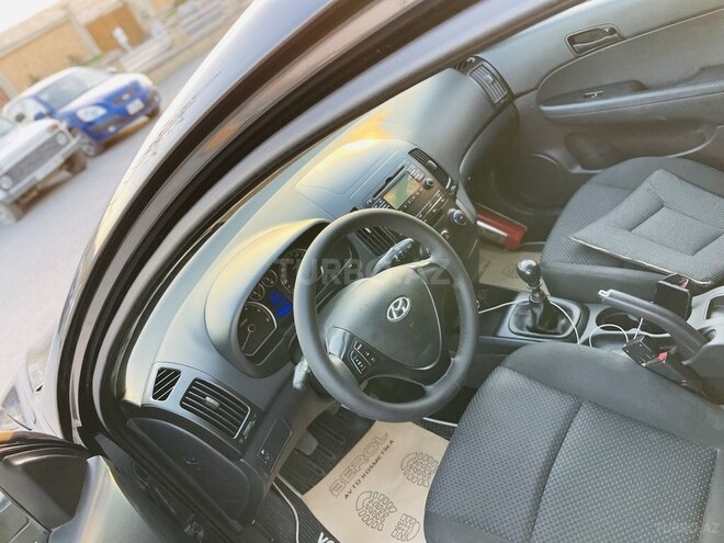 Hyundai i30 2009, 299,855 km - 1.6 l - Bakı