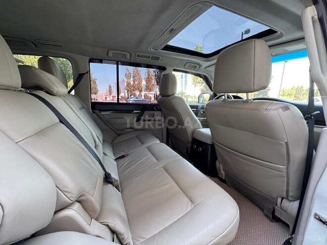 Mitsubishi Pajero 2013, 160,000 km - 3.5 l - Bakı