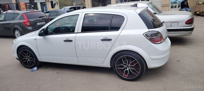 Opel Astra 2009, 230,000 km - 1.4 l - Şirvan