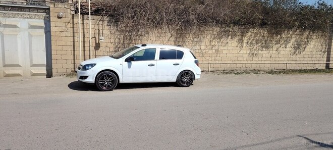 Opel Astra 2009, 230,000 km - 1.4 l - Şirvan