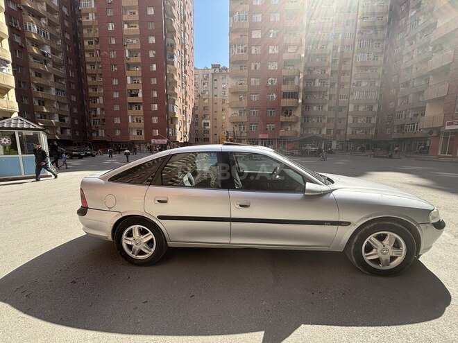 Opel Vectra 1998, 338,000 km - 2.0 l - Bakı