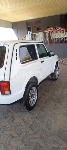 LADA (VAZ) Niva 2017, 66,000 km - 1.7 l - Saatlı