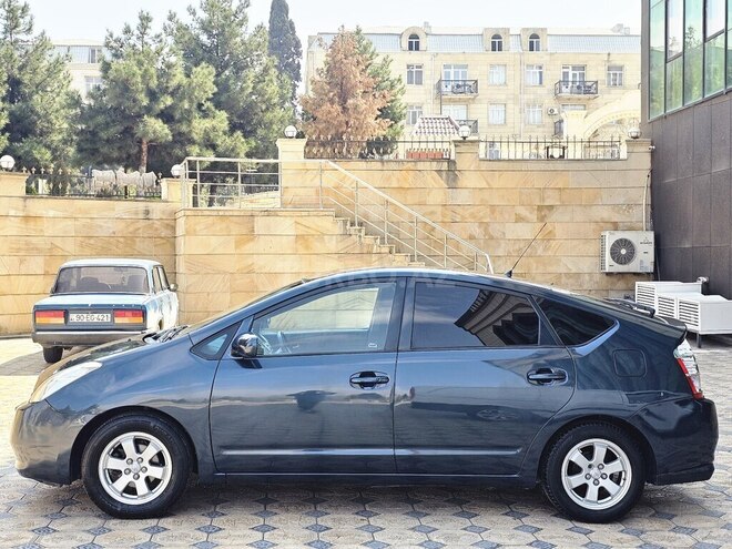Toyota Prius 2009, 265,000 km - 1.5 l - Gəncə