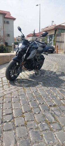 CFMOTO 650 NK 2022, 5,000 km - 0.6 l - Bakı