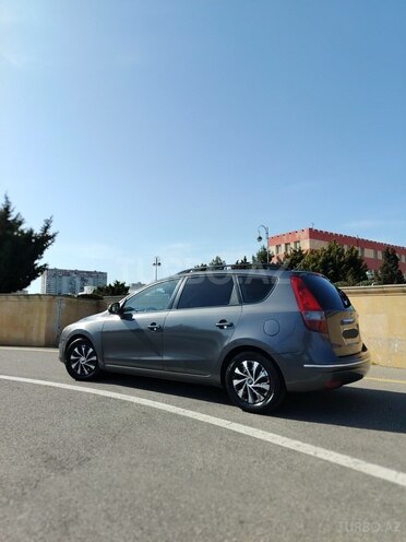 Hyundai i30 2008, 286,137 km - 1.6 l - Lənkəran