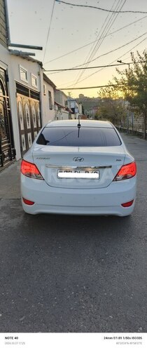 Hyundai Accent 2015, 158,000 km - 1.6 l - Bakı