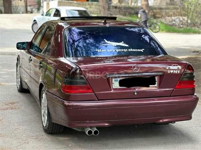 Mercedes C 240 1998, 254,784 km - 2.4 l - Bakı