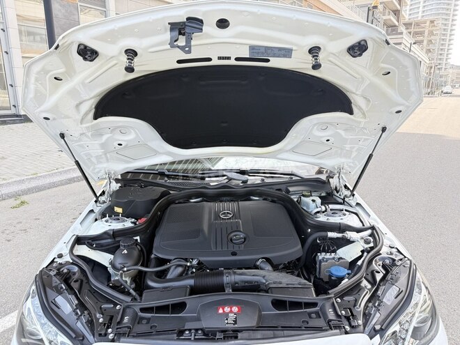 Mercedes E 220 d 2015, 154,000 km - 2.2 l - Bakı