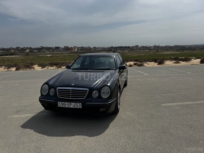 Mercedes E 240 1999, 369,903 km - 2.4 l - Bakı