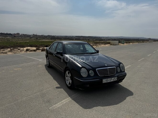 Mercedes E 240 1999, 369,903 km - 2.4 l - Bakı