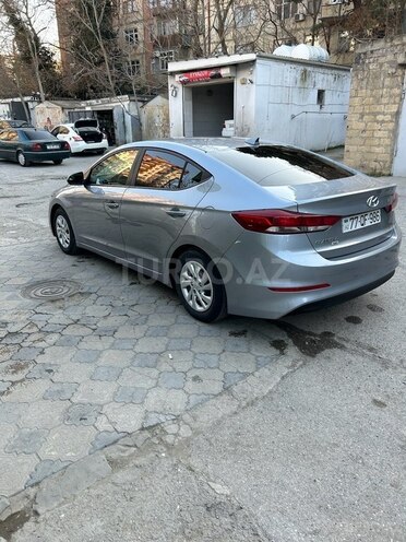 Hyundai Elantra 2016, 130,000 km - 2.0 l - Bakı