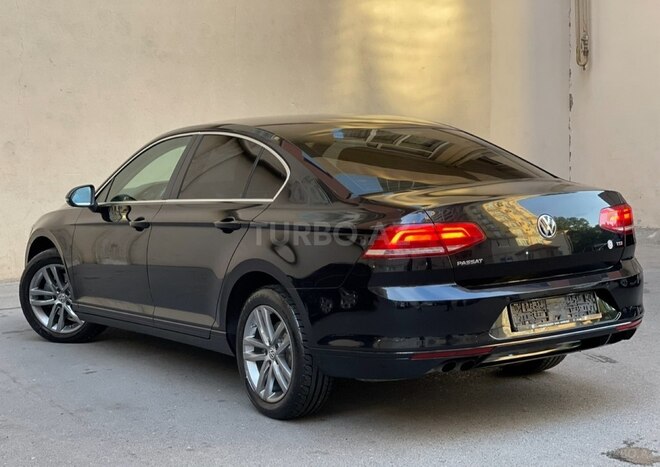 Volkswagen Passat 2017, 209,000 km - 1.8 л - Bakı