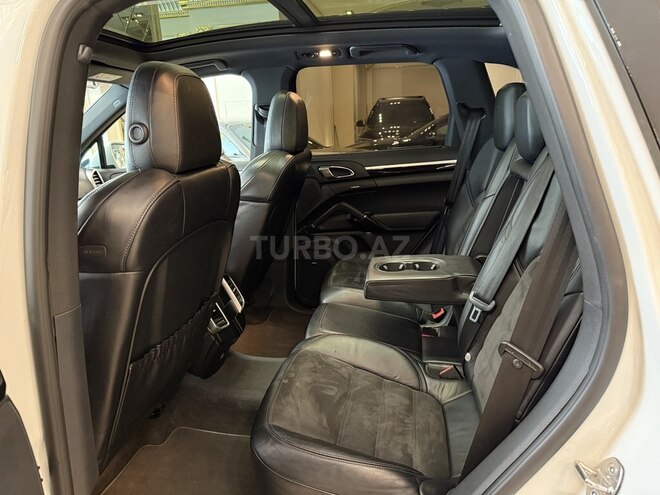 Porsche Cayenne 2017, 96,000 km - 3.0 l - Bakı