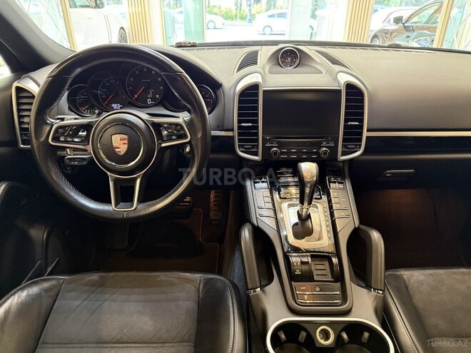Porsche Cayenne 2017, 96,000 km - 3.0 l - Bakı