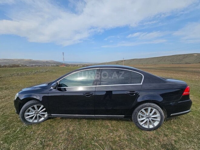 Volkswagen Passat 2013, 173,000 km - 1.8 l - Bakı