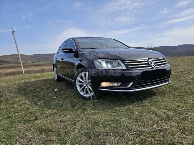 Volkswagen Passat 2013, 173,000 km - 1.8 l - Bakı