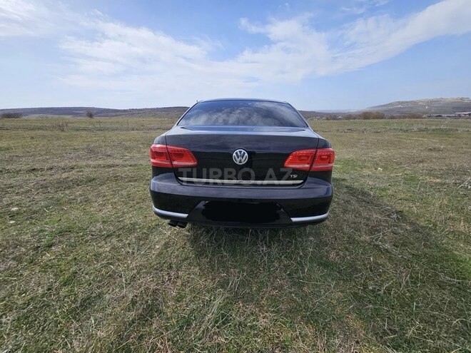Volkswagen Passat 2013, 173,000 km - 1.8 l - Bakı