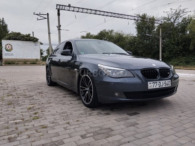 BMW 520 2009, 262,000 km - 2.0 l - Mingəçevir
