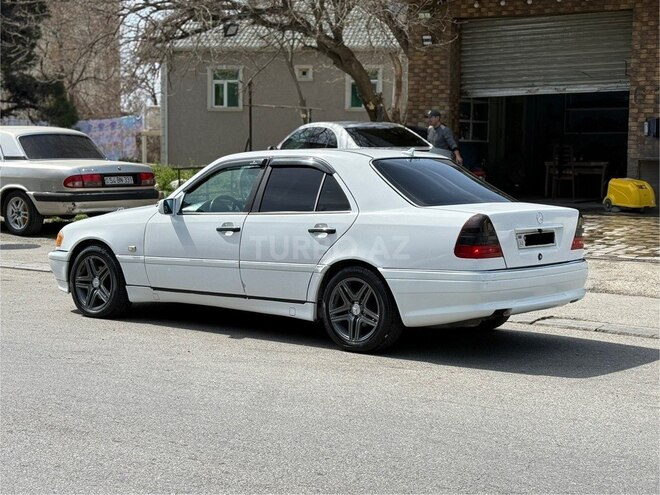 Mercedes C 220 1996, 354,675 km - 2.2 l - Bakı