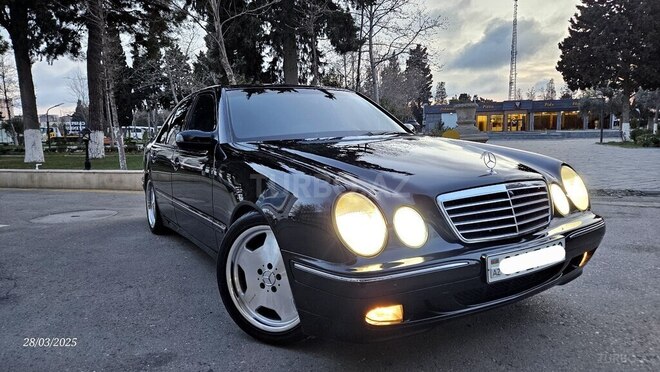 Mercedes E 220 d 2000, 310,000 km - 2.2 л - Bakı