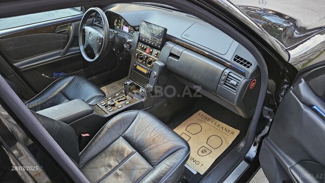 Mercedes E 220 d 2000, 310,000 km - 2.2 л - Bakı