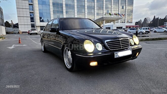 Mercedes E 220 d 2000, 310,000 km - 2.2 л - Bakı