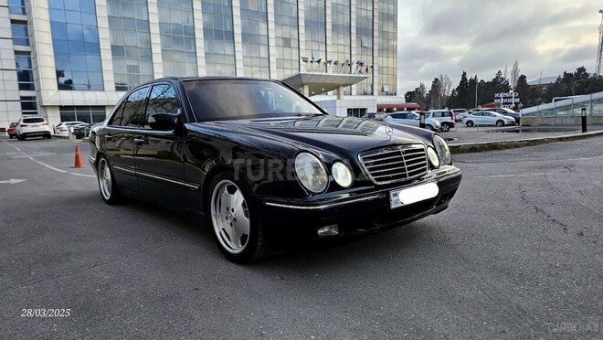 Mercedes E 220 d 2000, 310,000 km - 2.2 л - Bakı