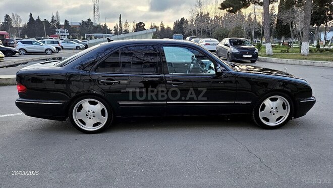 Mercedes E 220 d 2000, 310,000 km - 2.2 л - Bakı