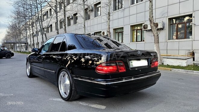 Mercedes E 220 d 2000, 310,000 km - 2.2 л - Bakı