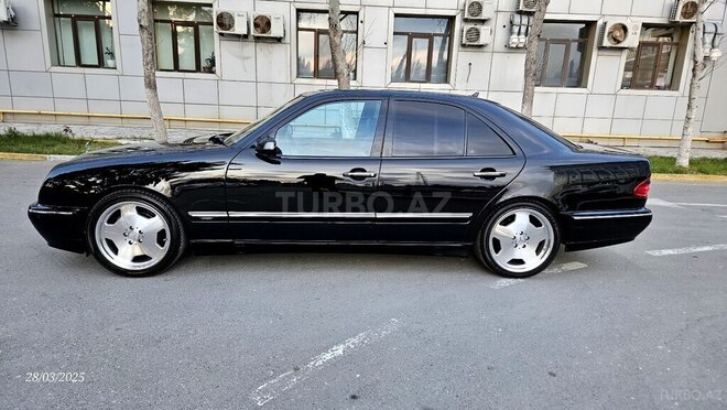 Mercedes E 220 d 2000, 310,000 km - 2.2 л - Bakı