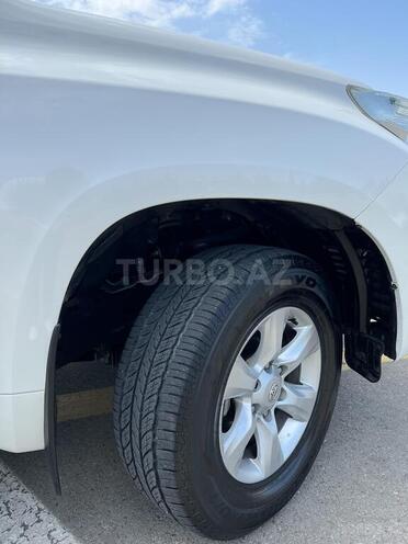 Toyota Land Cruiser Prado 2011, 260,068 km - 2.7 l - Bakı