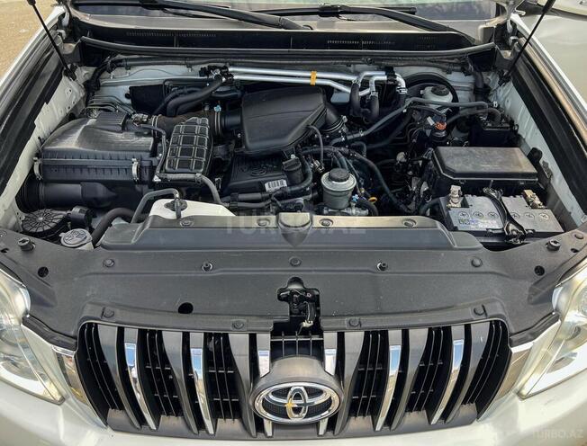 Toyota Land Cruiser Prado 2011, 260,068 km - 2.7 l - Bakı