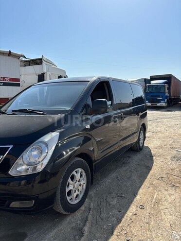 Hyundai H-1 2009, 370,000 km - 2.5 л - Bakı