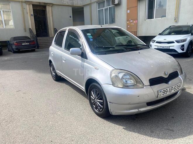 Toyota Vitz 2000, 275,800 km - 1.0 l - Bakı