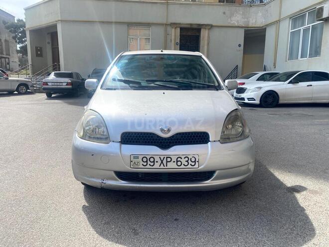 Toyota Vitz 2000, 275,800 km - 1.0 l - Bakı