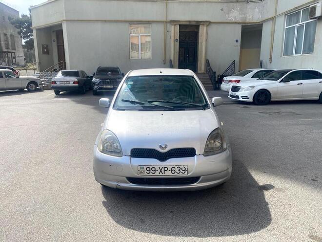 Toyota Vitz 2000, 275,800 km - 1.0 l - Bakı
