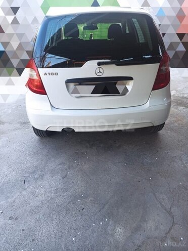 Mercedes A 180 2010, 220,500 km - 1.7 l - Bakı